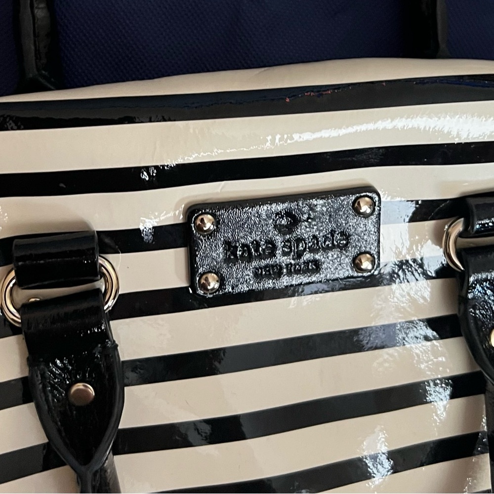 Kate Spade Handbag - Picture 2 of 5